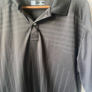 Men’s Callaway golf tee